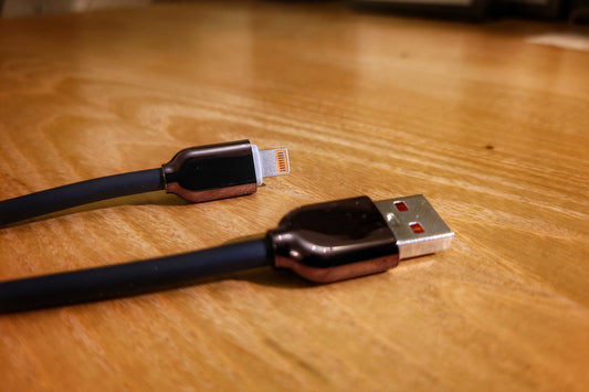 Liquid Silicone Tangle-Less Data Cable